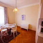 Hotel Carinthia Velden