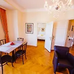 Hotel Carinthia Velden 4*