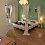 Hotel Carinthia Velden 4*
