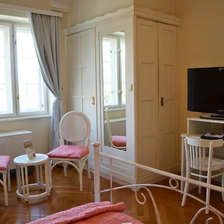 克恩顿费尔登酒店 沃尔特湖畔韦尔登