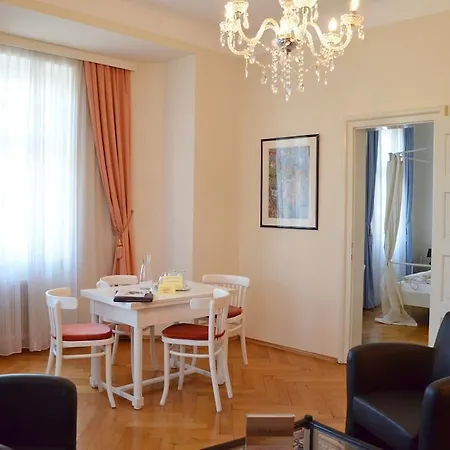 Ξενοδοχείο Carinthia Velden