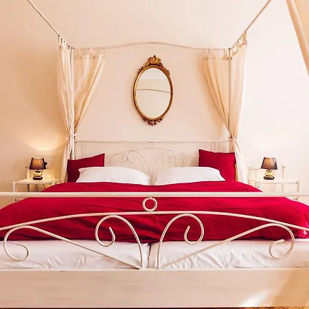 Otel Carinthia Velden 4*