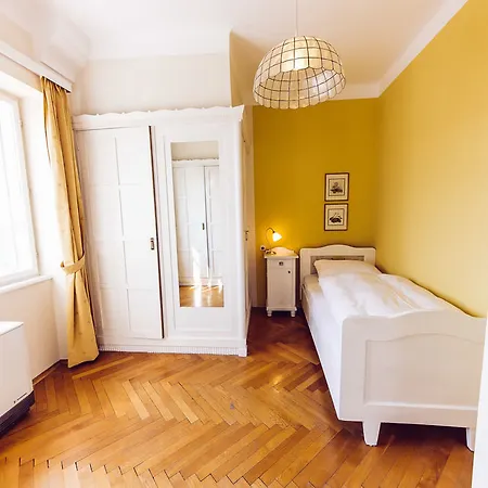 酒店 克恩顿费尔登酒店 4*