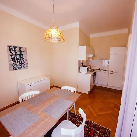 克恩顿费尔登酒店 4* 沃尔特湖畔韦尔登