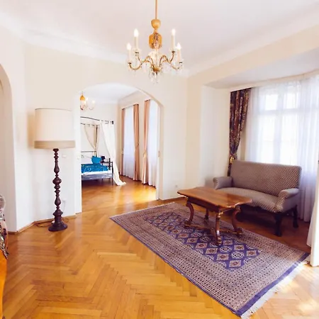 Carinthia Velden Hotel 4*