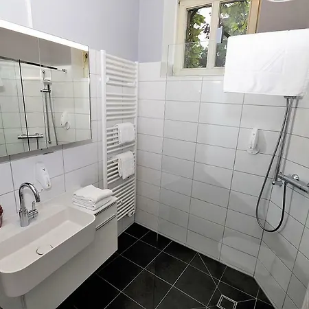 Otel Carinthia Velden Velden am Wörthersee