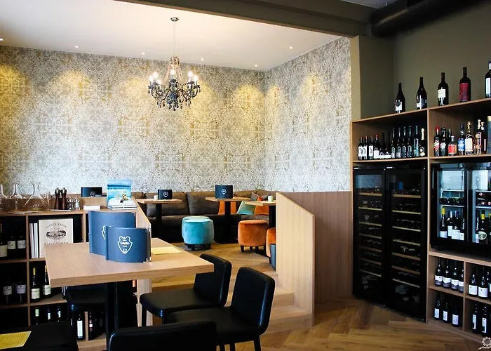 Hotel Carinthia Velden 4*