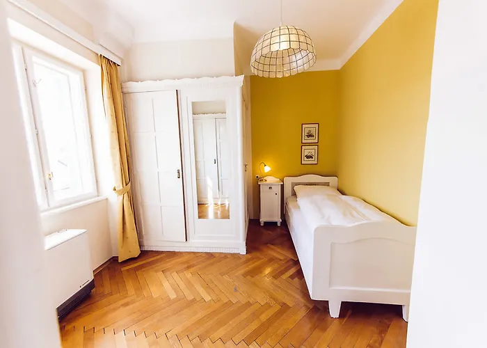 Hotel Carinthia Velden 4*