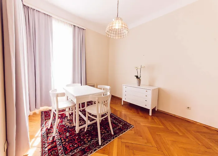 Hotel Carinthia Velden